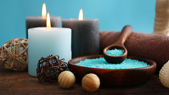 DES PRIVILÈGES EXCLUSIFS